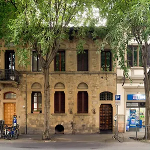 Modern In Apartamento