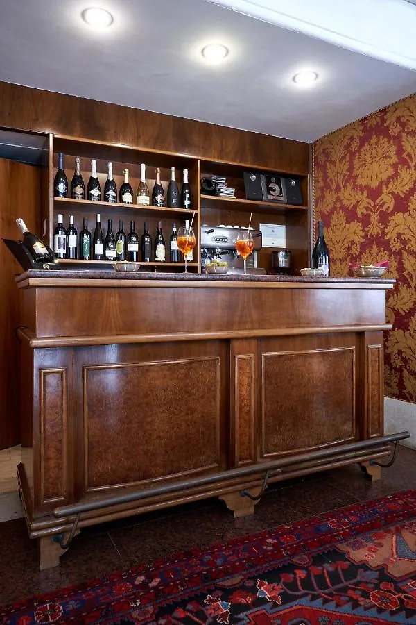 Hotel Bel Sito E Berlino Venice 3*,